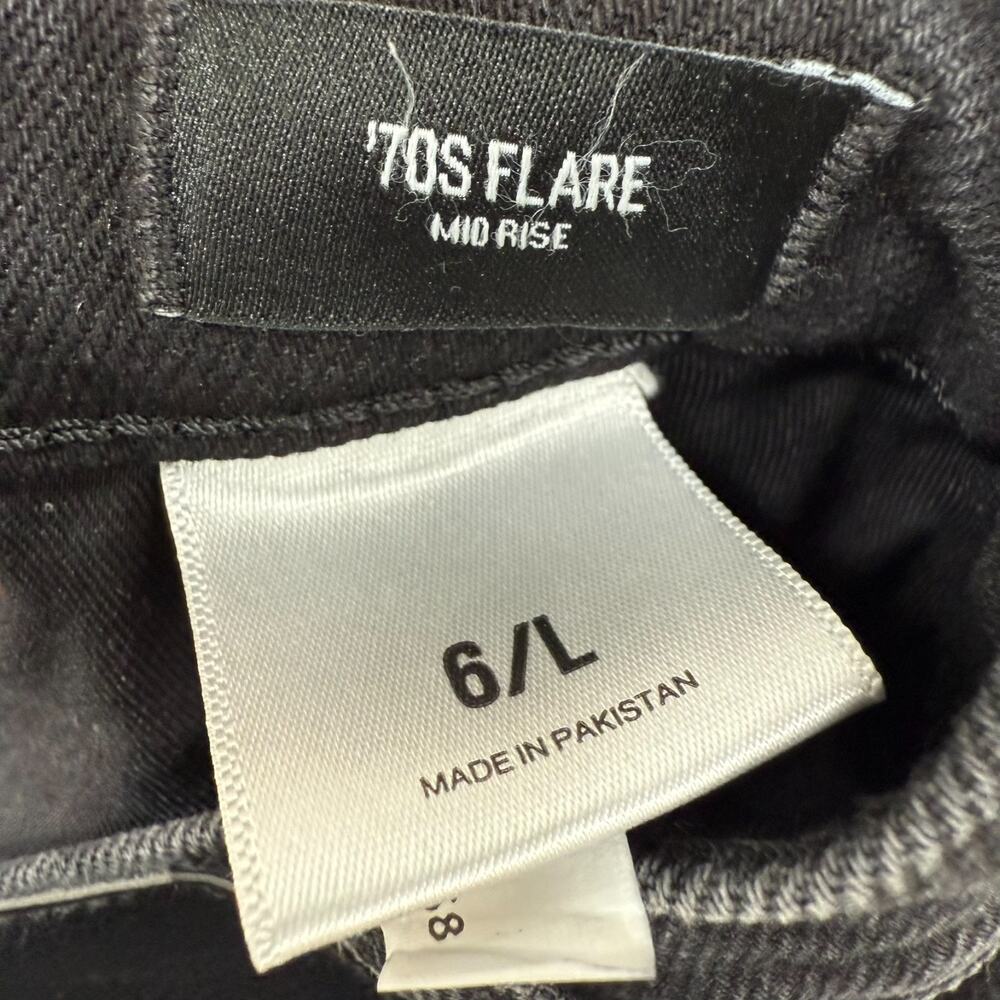NWT Express '70s Flare Jeans Womens 6 Black Washed Ripped Mid-Rise Stretch Denim - Picture 9 of 11